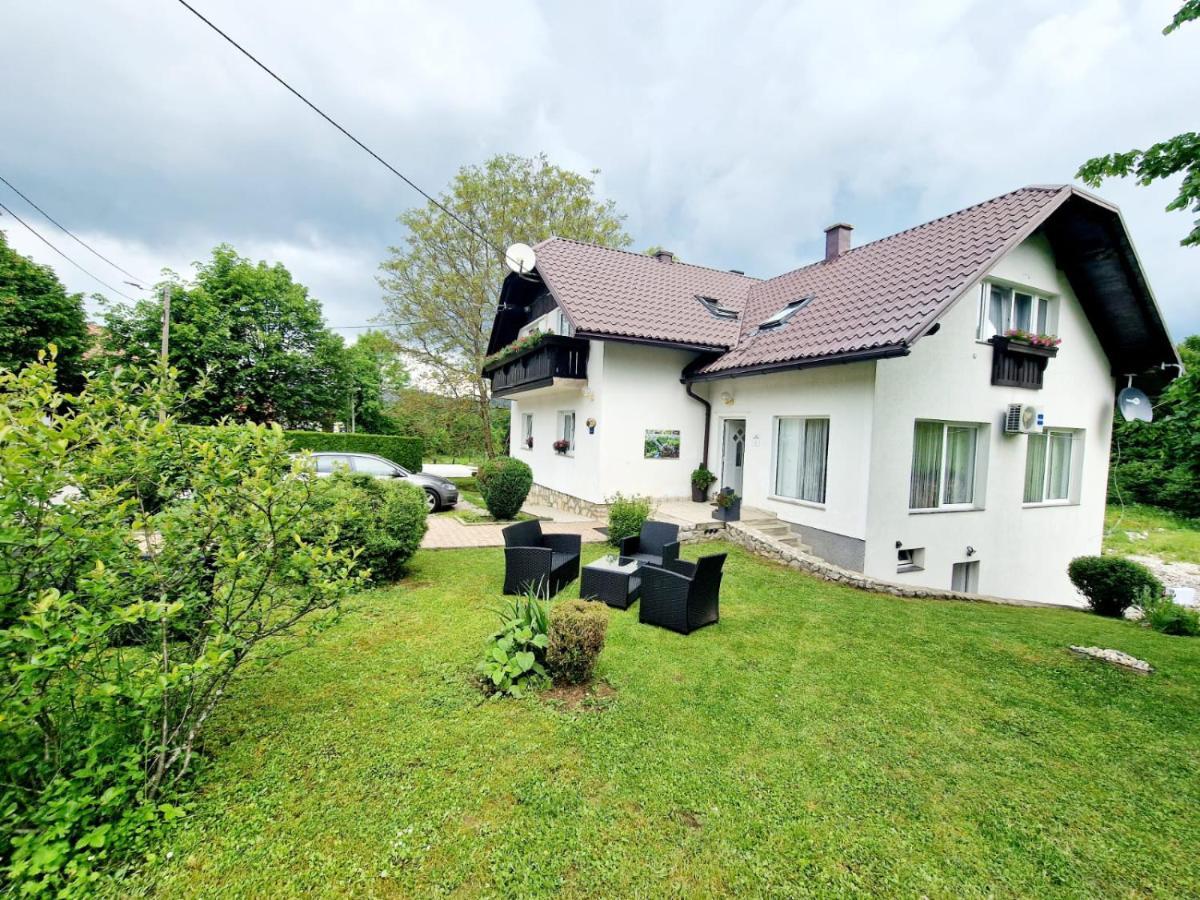 Nočitev z zajtrkom House Ana 3*