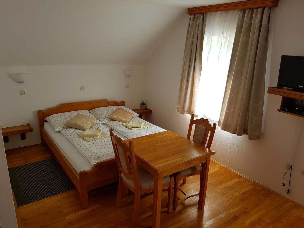 House Ana Couette-café Plitvička Jezera