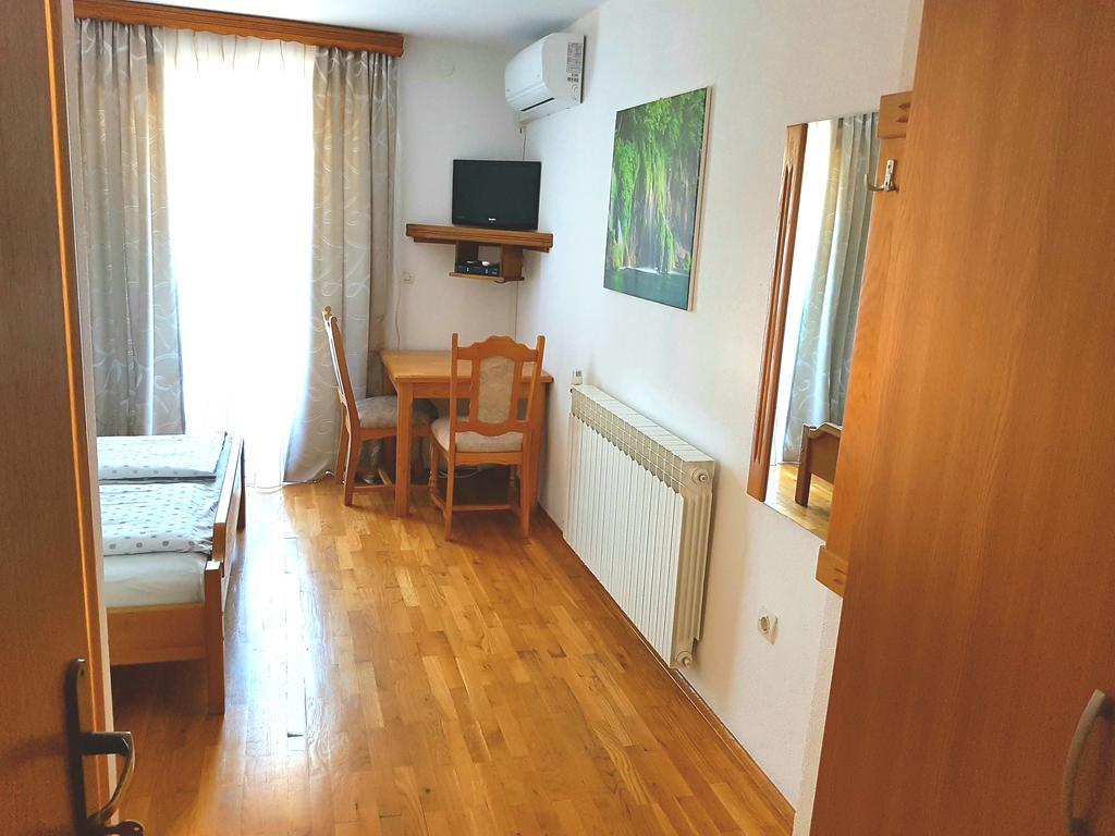 House Ana Couette-café Plitvička Jezera
