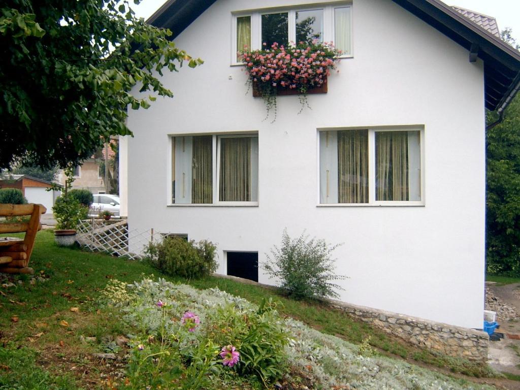 House Ana Nocleg ze śniadaniem Plitvička Jezera